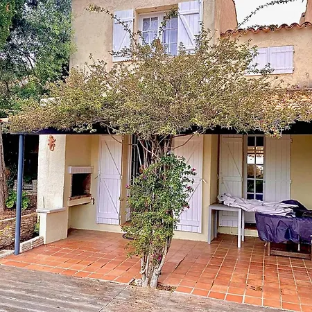 Casa vacanze Mas 2 Avec Terrasse Et Jardin Privatif - Fr-1-726-61 La Croix-Valmer